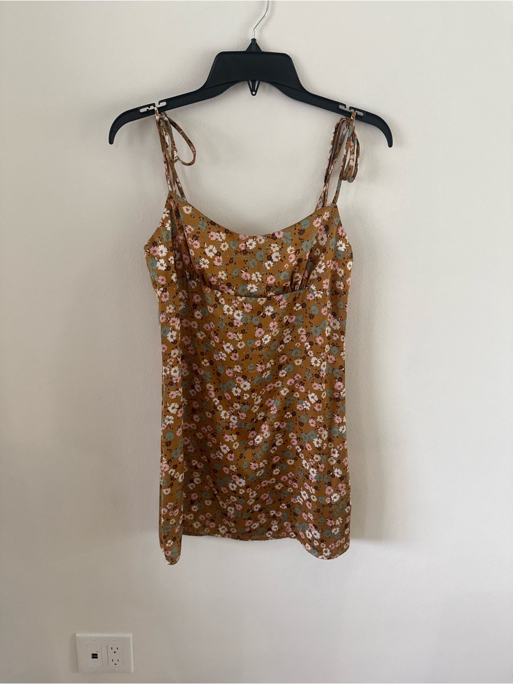 Women's Floral Tie-Strap Dress